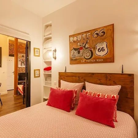 Montmartre Rue Des Martyrs Loft With Ac, 4-7 Peo *