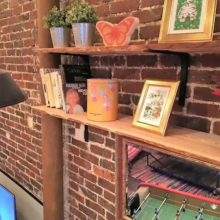 Montmartre Rue Des Martyrs Loft With Ac, 4-7 Peo * Paris