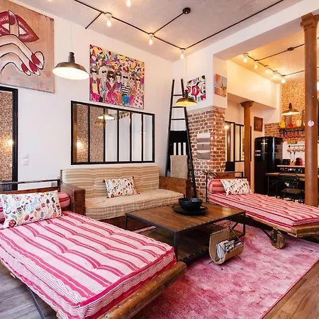 Montmartre Rue Des Martyrs Loft With Ac, 4-7 Peo Paris