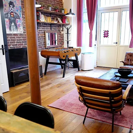 Montmartre Rue Des Martyrs Loft With Ac, 4-7 Peo