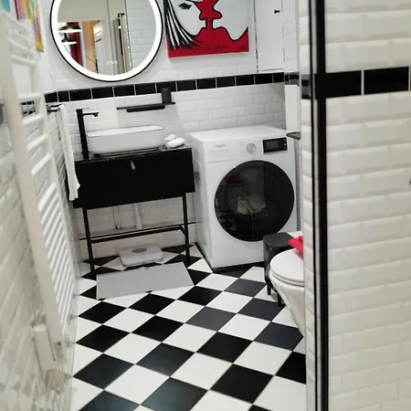 Montmartre Rue Des Martyrs Loft With Ac, 4-7 Peo Apartmán