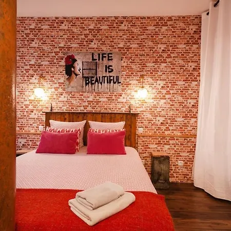 Montmartre Rue Des Martyrs Loft With Ac, 4-7 Peo דירה *